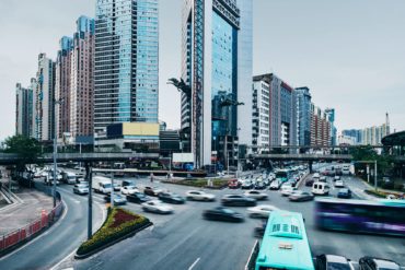 Data In The Driver's Seat: How 5G, MEC & Hyper-Precise Location Tech Fuel The Future of Transportation 5