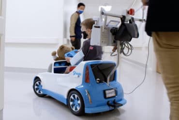 Honda’s “Shogo” Vehicle Brings Joy to Hospitalized Children 3