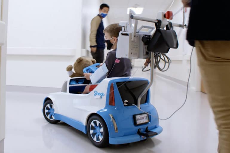 Honda’s “Shogo” Vehicle Brings Joy to Hospitalized Children 34
